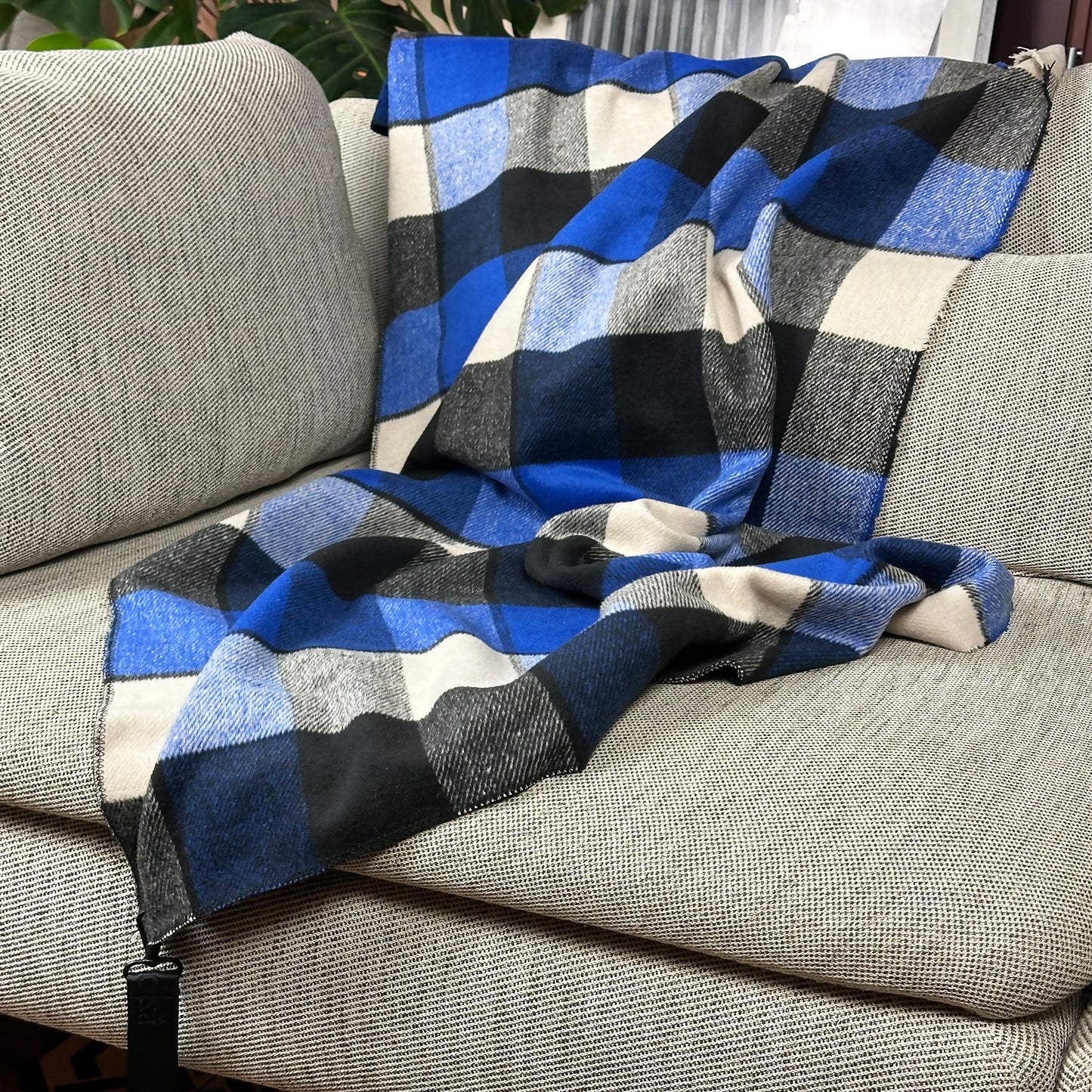 Å Studio x Också | Blue Wool Blanket